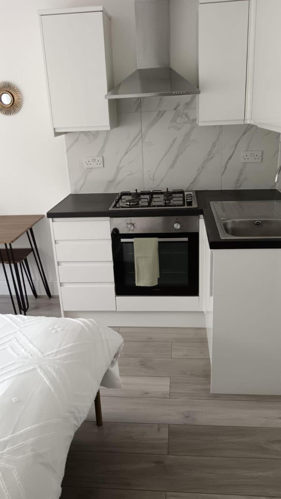 Finsbury Park Studios London Ngoại thất bức ảnh